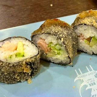 Salmón frito ( 4 Uds. )