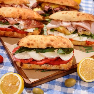 Panini Caprese 340 g