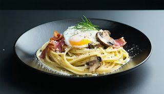 Spaghete Funghi