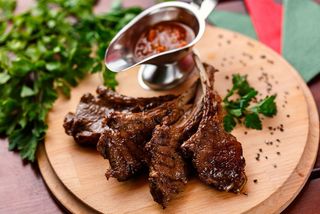 Бараньи ребра на сковородке 