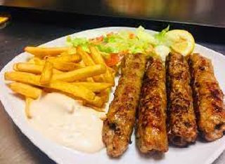 Piatto con seekh kebab