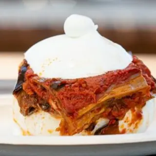 Zizzona da 500 g ripiena di parmigiana di melanzane