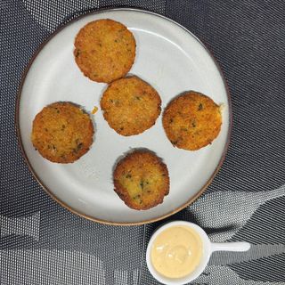 Falafel com Molho de Iogurte
