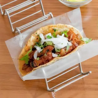 3 TACŌS CAMPECHANO