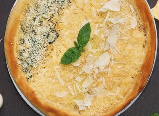 Pizza Quattro Formaggi