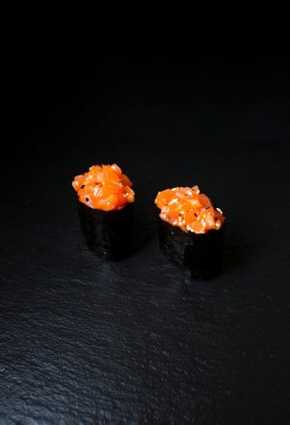 Gunkan tatar z łososia