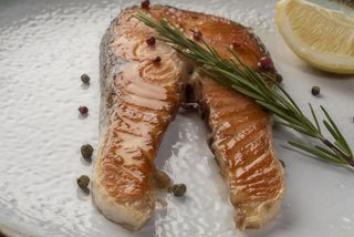 SALMON A LAS PLANCHAS