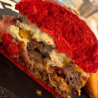 Hambuguesa La Vaca Enamorada (La Más Fotogénica)