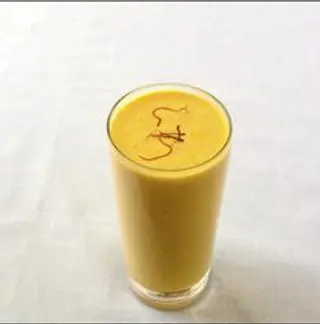Lassi al mango