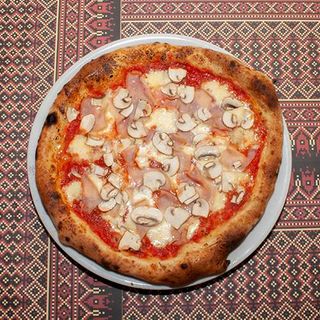 Pizza Capricciosa