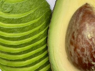 Авокадо (70г)