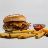 BACON BURA + pomfrit & kečap