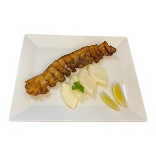 Chicharrón Frito Con Arepa