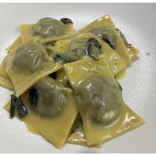 Ravioli ricotta e spinaci