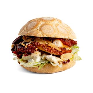 Panino con polpo alla griglia