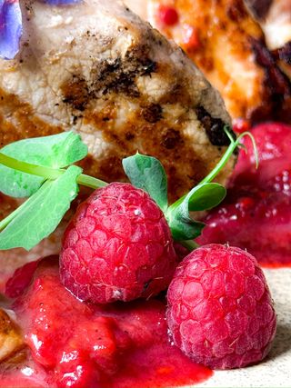 Braciola di maiale glasado all aceto balsamico e lampone
