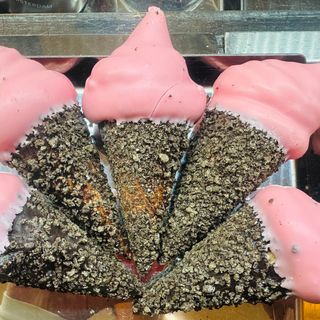 Cono semifreddo fragola