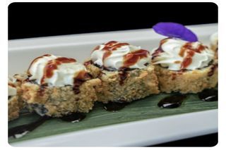 HF3. Hossomaki fritto Philadelphia