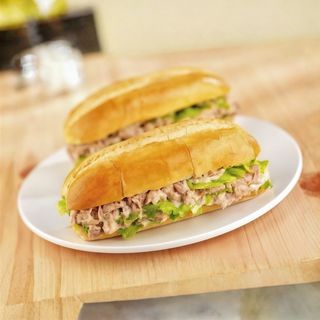 Sendvič sa tunjevinom