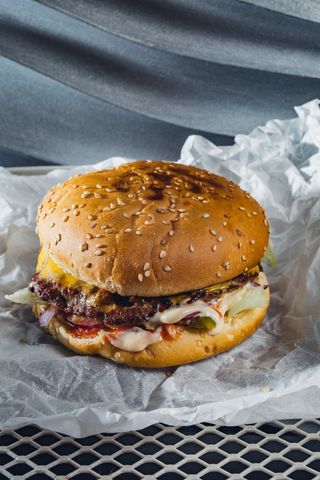 Класичний ЧізБургер (220г)