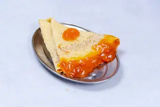 Slatka palačinka sa džemom