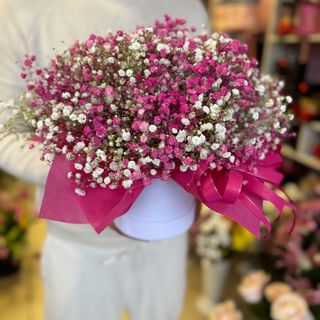 Кутия с бял и розов гипсофил #112