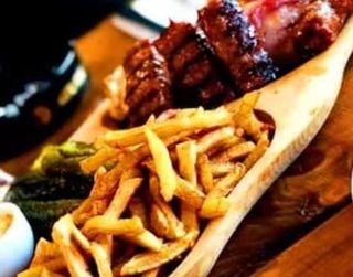 Mici 4 buc, cartofi pai, mustar