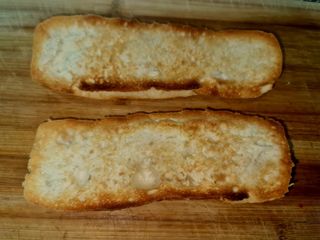 Tostada De Tomate Y Aceite
