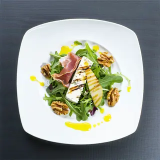 Ensalada Estilo Lorenzo (7.8.10)