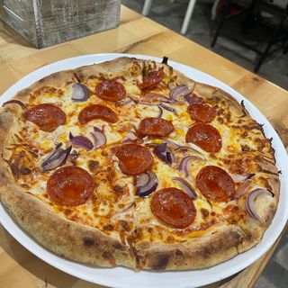 Пица Пепероне (500г)