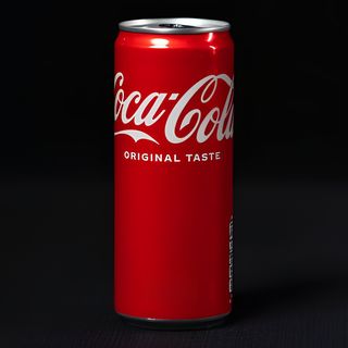 Кока Кола кен