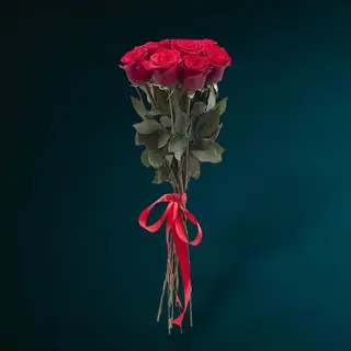 Buchet 9 Trandafiri Rosii cu Panglică 