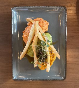 Трио разядки с хрупкави брускети