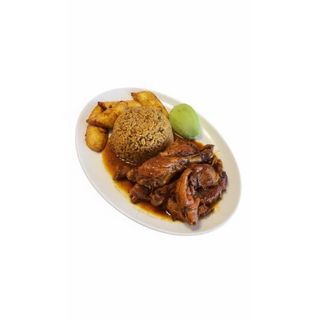 Menú De Pollo Guisado Con Guandules