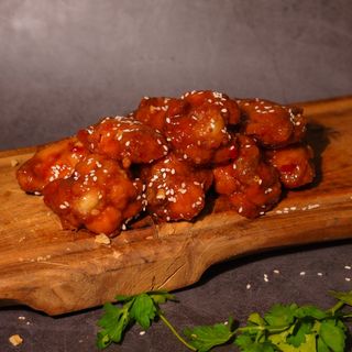 Крылышки в кисло-сладком соусе 10шт