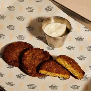 Falafel con salsa de yogur (3 unidades)