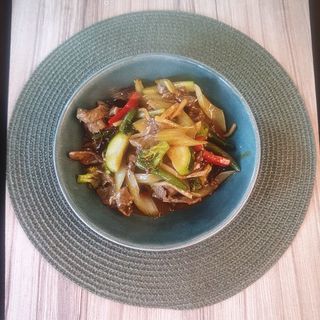 Danie z wołowiny po pekińsku 500g