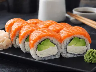 Філадельфія з авокадо (320g)