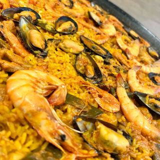 Paella mixta