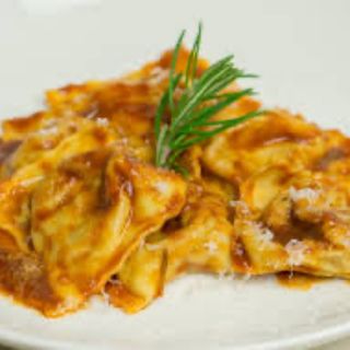 Ravioli Di Brasato A La Boloñesa