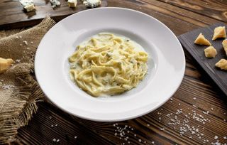 Фетучіні з сиром (250.00g)