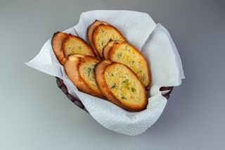 Чесночный хлеб