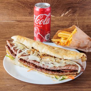 Dupli šiš 300g + pomfrit 125g+ Coca-Cola limenka 0.33l