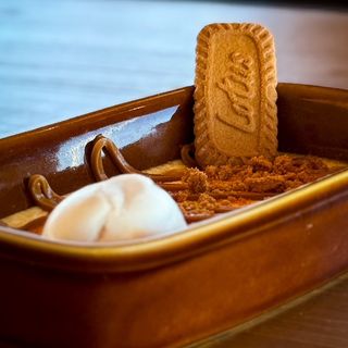 Tarta de Queso Horneada con Caramelo y Lottus
