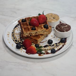 Nutella - caramel waffle