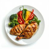 Plato De Pollo Con Ensalada