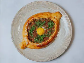 Хачапурі з м'ясом (300g)