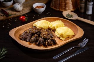 Ficăței înăbușiți cu mămăliguță