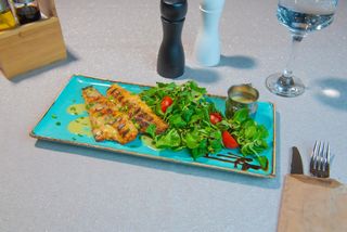 Biban de Mare cu Sos de Lămâie