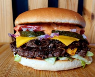 Даблроял чізбургер